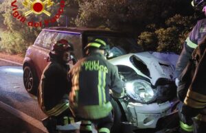 Siniscola, scontro frontale sulla ss 125: 4 persone ferite