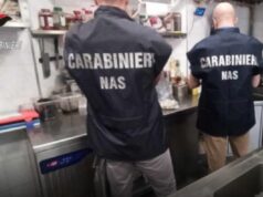 Controlli dei Nas a Ferragosto, irregolarità in chioschi e ristoranti nel Cagliaritano