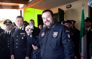 Morto a Olbia per il taser, scontro Lega-garante dei detenuti: interviene Salvini