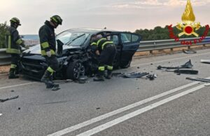 Scontro frontale sulla Panoramica di Olbia: 4 feriti
