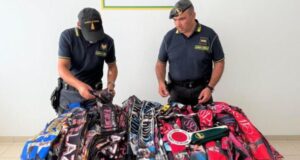 Merchandising falso e droga: sequestri e 40 segnalazioni al Red Valley