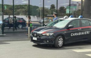 Monserrato, follia al supermercato: gli rifiutano un reso, lui fa a pezzi la merce