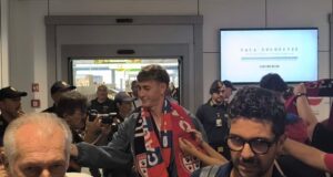 Cagliari, Juan Rodriguez e Ze Pedro atterrati a Elmas: “Siamo molto contenti”