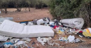 Sassari, discarica a cielo aperto ad ingresso città: scatta l’ira dei cittadini