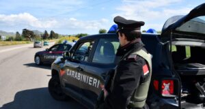 Cagliari, finge di essere stato investito e chiede soldi: 48enne arrestato