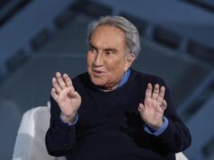 Morto Emilio Fede, il noto giornalista aveva 94 anni: la Sardegna nel cuore