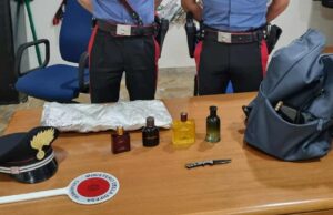 Guspini, ruba profumi con una borsa schermata: arrestato un 23enne