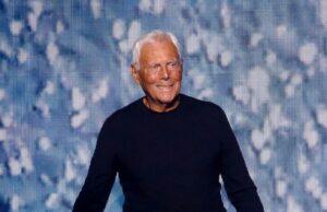 Morto Giorgio Armani, la Sardegna come fonte d’ispirazione: aveva 91 anni