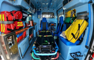 Oristano, pauroso testacoda sulla 131: ferita una donna