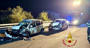 Arzachena, scontro frontale nella notte: 5 feriti sulla strada per Cannigione