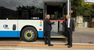 Mobilità verde, Ctm presenta i nuovi autobus elettrici Solaris e Otokar