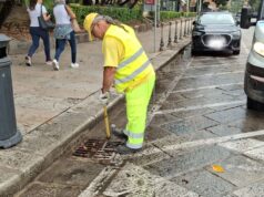 Cagliari, via Roma allagata: “Colpa di una caditoia non pulita”