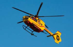 San Teodoro, brutto scontro tra auto e moto: un ferito grave