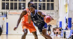 La Dinamo Sassari sorride nel finale: Chemnitz battuta 86-82