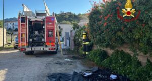 Fordongianus, scoppia incendio in un’abitazione: illesi i proprietari