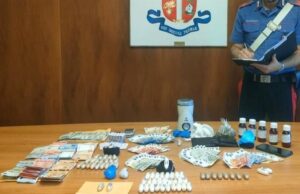 Sassari, scappa dai Carabinieri ma li porta in un laboratorio di droga: 3 arresti