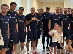 Il Cagliari accoglie Emanuele, piccolo tifoso che affronta una dura battaglia