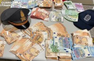 Cagliari, voleva partire per la Spagna con 60mila euro nel bagaglio: fermato