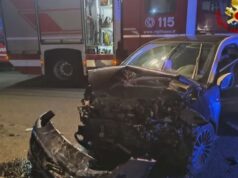 Violento frontale a Cagliari: scontro tra auto, due feriti in ospedale