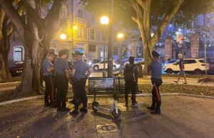 Cagliari, raffica di controlli in piazza del Carmine: allontanato 25enne