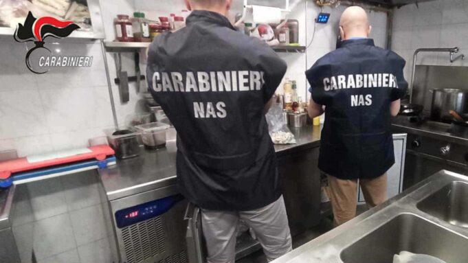 Blitz dei Carabinieri nei locali del sassarese: elevate multe per un totale di 9000€