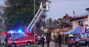 Esplosione Verona, Meloni: “Vicini all’Arma e alle famiglie” | Deidda: “Preghiamo per loro”