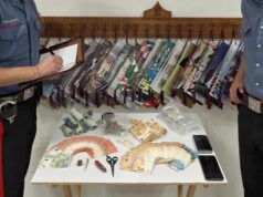 Sestu, in casa oltre 30mila euro e droga pronta allo spaccio: 24enne arrestato