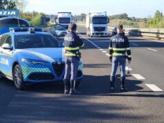 Cocaina sotto i sedili dell’auto: arrestati due giovani sulla 131
