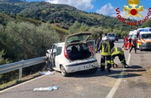 Scontro frontale sulla ex 125: 3 feriti gravi, coinvolta una bimba di 9 mesi