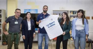 Cagliari, Pavoletti incontra i detenuti a Uta: “Regalare un sorriso è gioia reciproca”