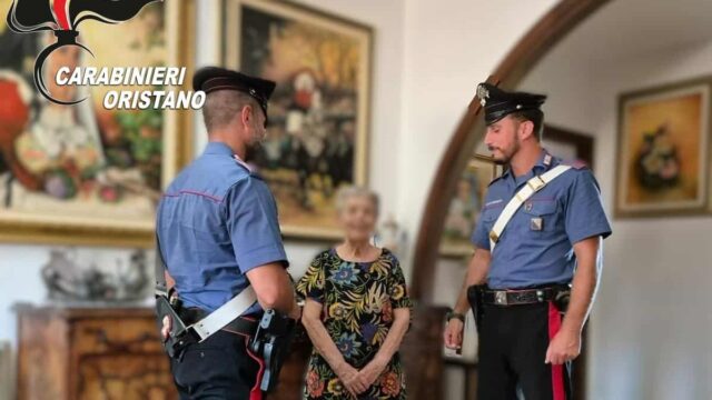 carabinieri con nonnina truffata
