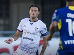 Verona-Cagliari 2-2, partita pirotecnica: sotto di 2 gol i rossoblù risorgono