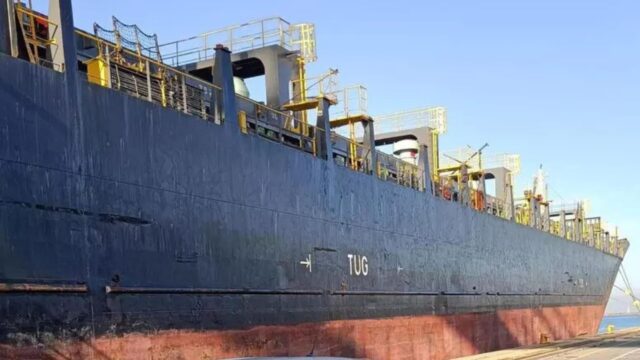 nave porta container