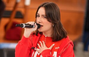 Un talento sardo ad Amici: Angie fa il suo ingresso nella scuola