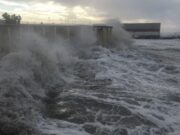 Allerta meteo in Sardegna: previsti forti venti di burrasca e mareggiate