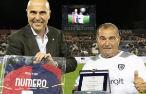 Piero Massa va in pensione: il Cagliari omaggia lo storico magazziniere