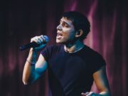 EroCaddeo si supera a X-Factor: standing ovation per la sua “Sere Nere”