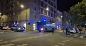 Tensione a Cagliari, cariche e idranti durante i cortei