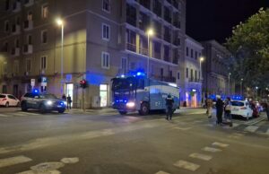 Tensione a Cagliari, cariche e idranti durante i cortei