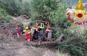 Tragedia tra Sennori e Tergu, trattore si ribalta: 51enne schiacciato perde la vita