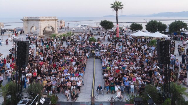 marina cafè noir foto