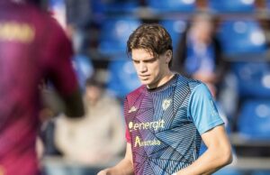 Como-Cagliari, il Var annulla il vantaggio rossoblù: ma è polemica