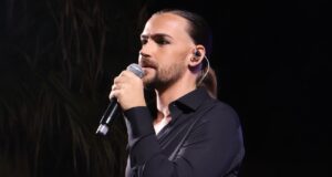 Valerio Scanu piange il maestro Vessicchio: “Io Harry Potter, lei Silente”