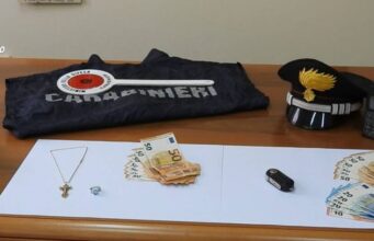 Cagliari, raggiravano anziani fingendosi Carabinieri: fermata banda di truffatori