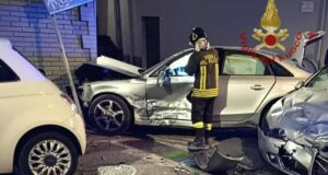 Scontro tra due auto a Domusnovas, 5 feriti