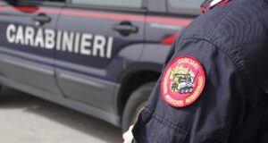 Cagliari, esplosione in via Sanna: danni all’ingresso di un’abitazione