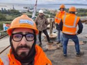 Prosegue la protesta operai Eurallumina, quarto giorno sopra il silo a 40 metri