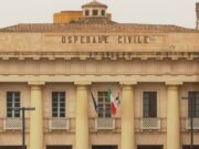 Aou di Cagliari, striscione contro due medici | L’azienda: “Gesto vile”