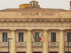 Aou di Cagliari, striscione contro due medici | L’azienda: “Gesto vile”