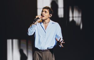 EroCaddeo, il sogno di X-Factor continua: è in semifinale